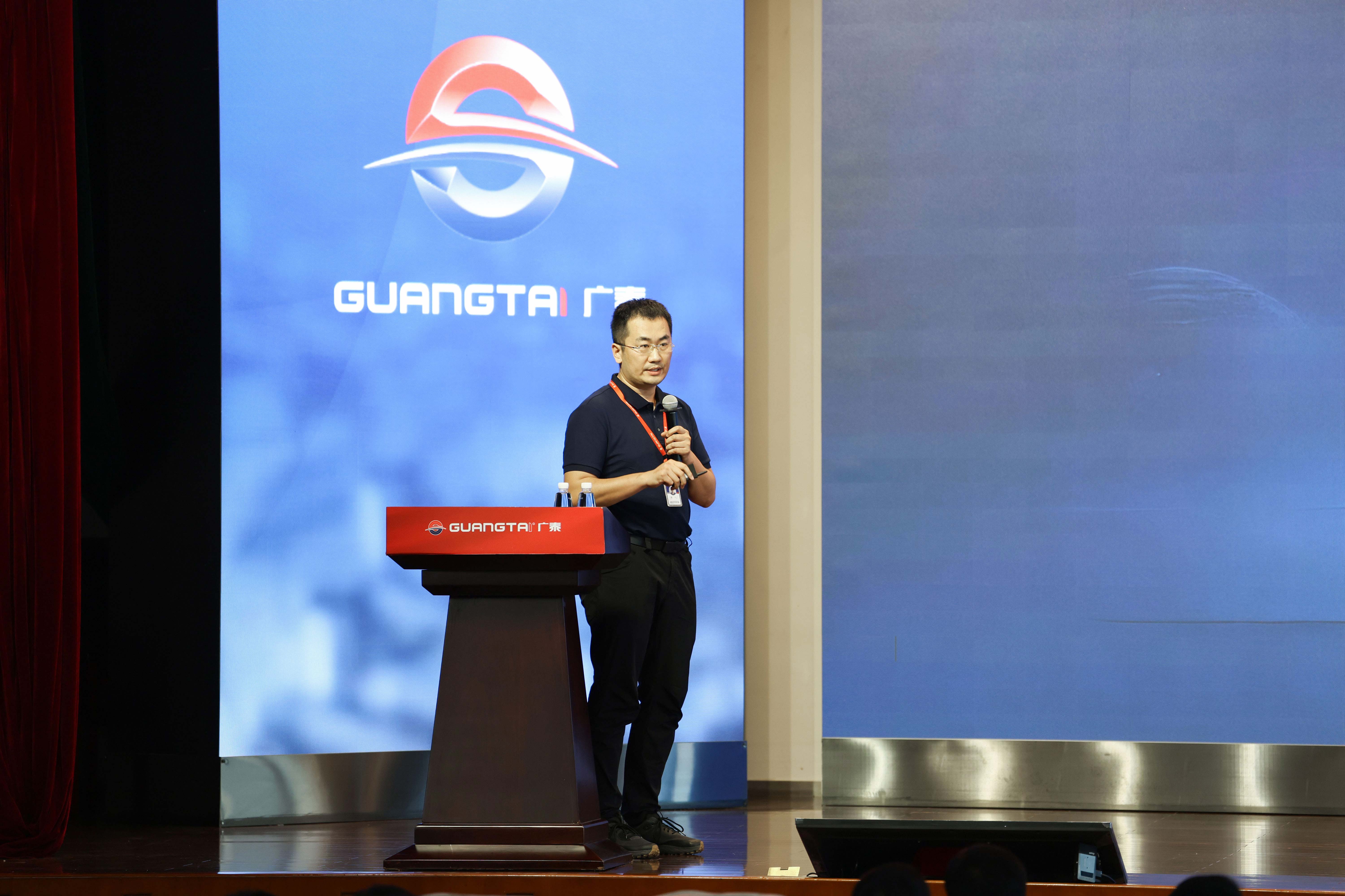 7Q3A9484.jpg 7Q3A9484.jpg